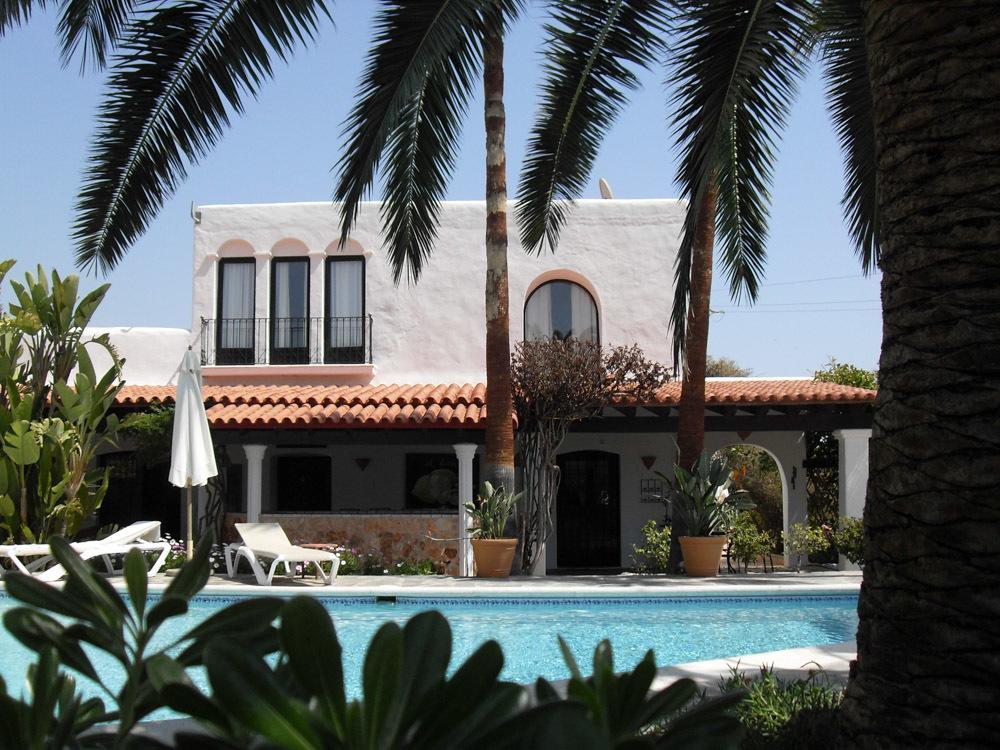 La Finca Hotel *