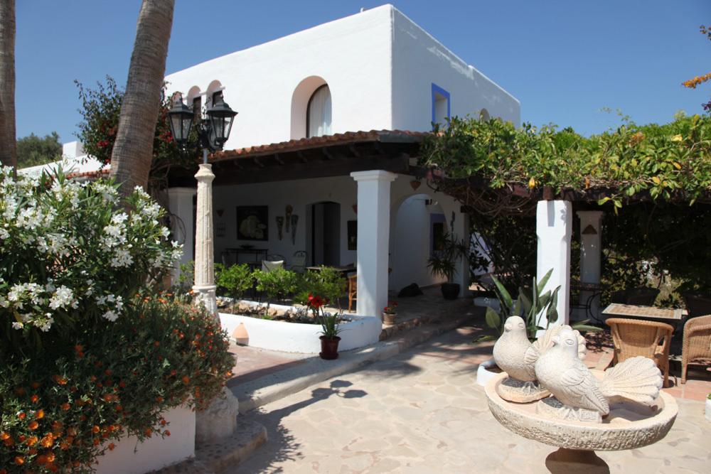 La Finca Hotel