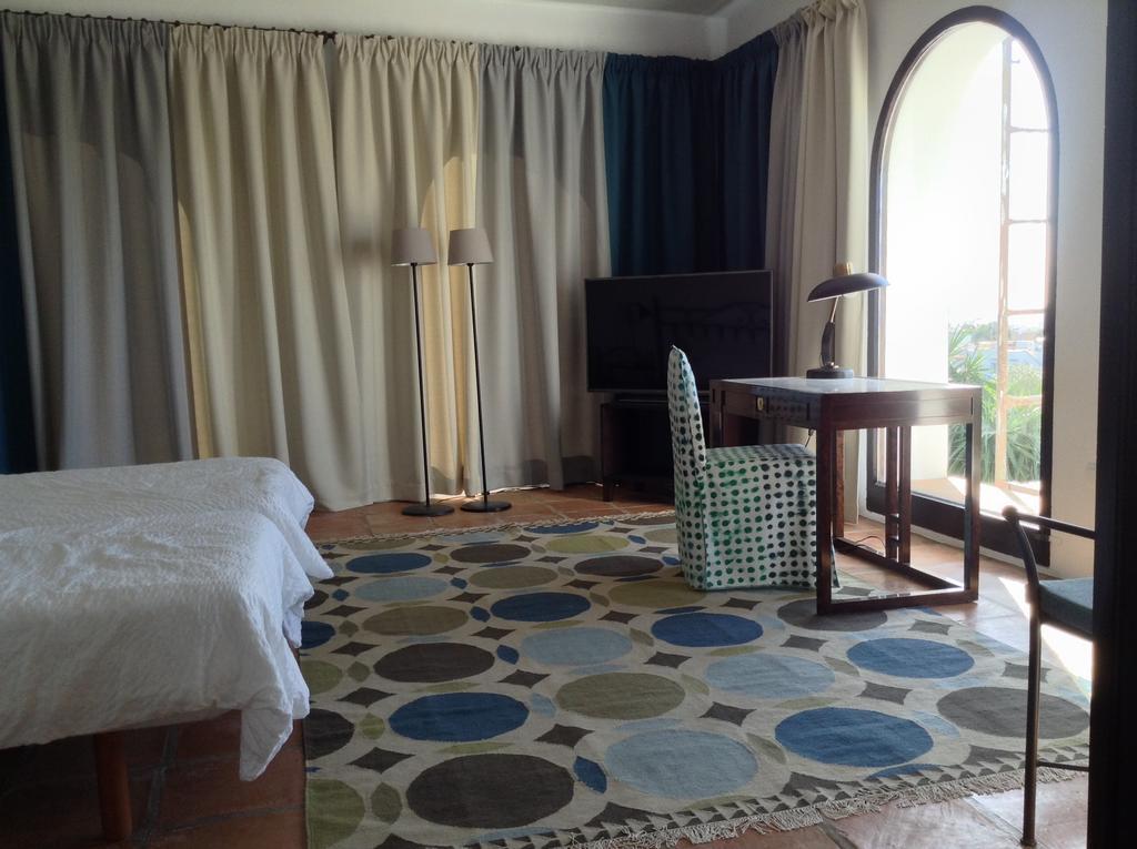 La Finca Hotel